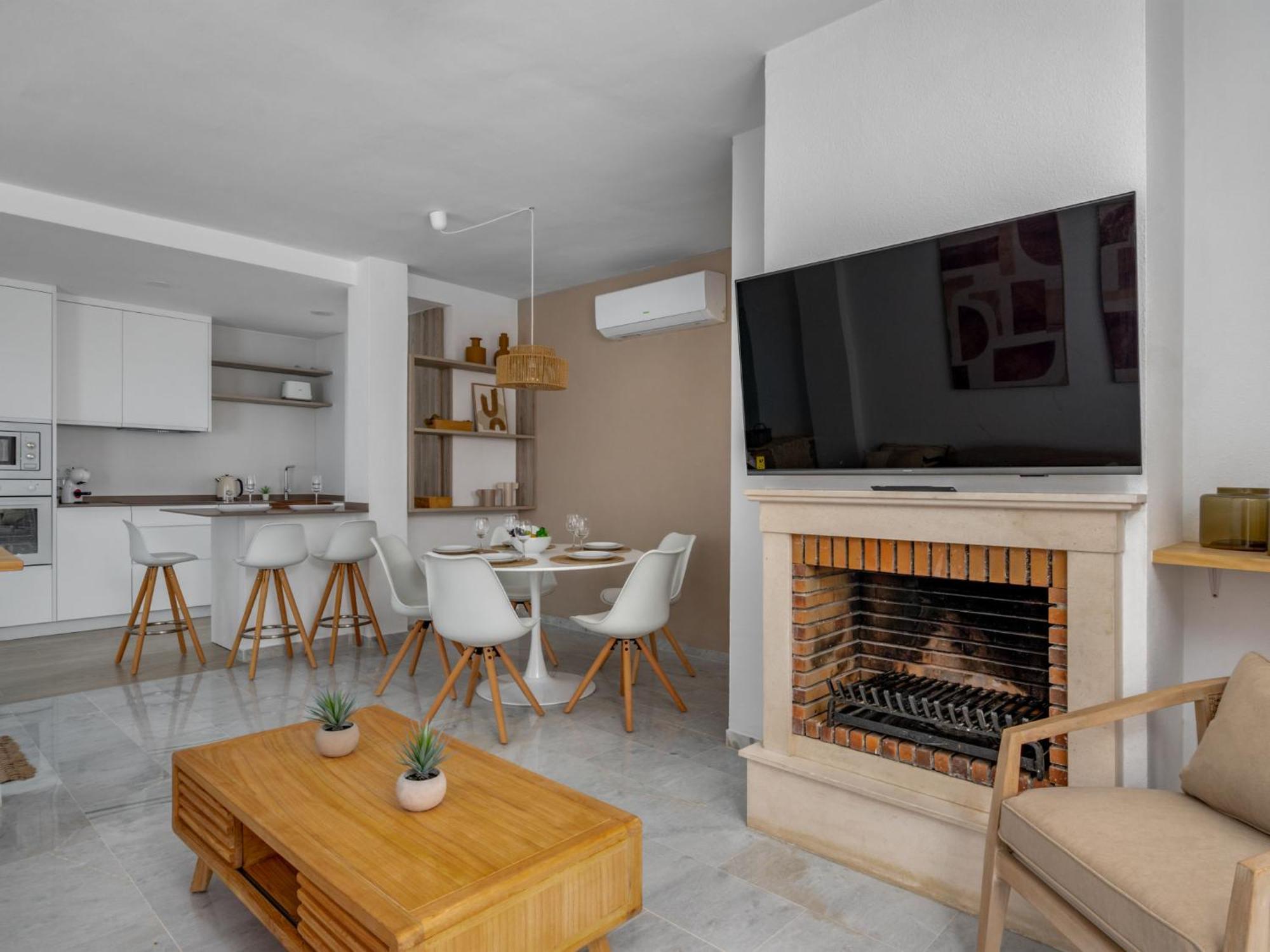 Atico Pelicanos By Interhome