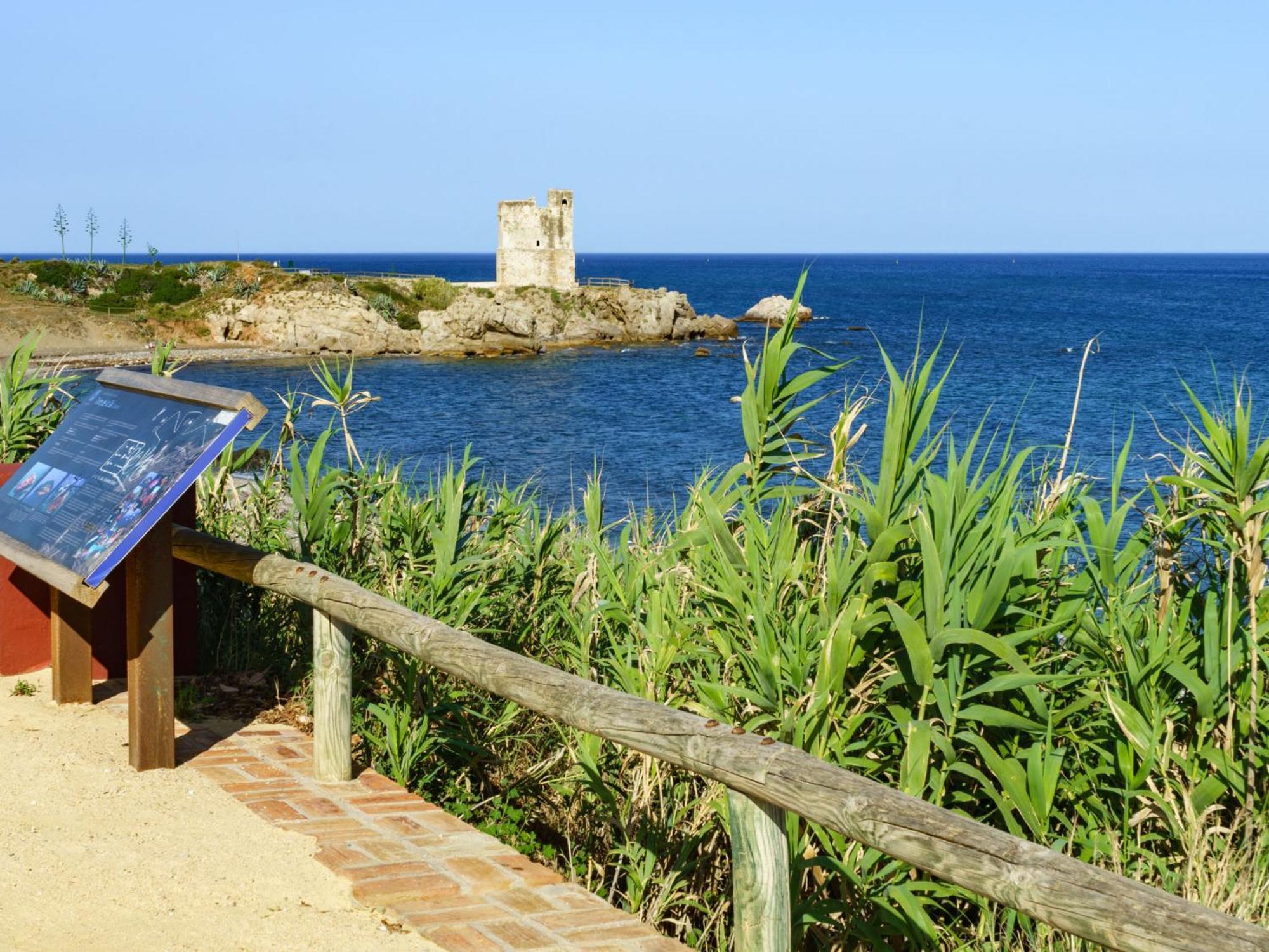 Atico Pelicanos By Interhome